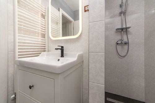 Apartments Miri Vrsar