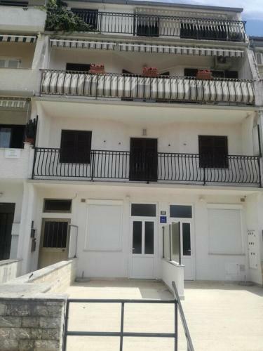Apartments With A Parking Space Vrsar, Porec - 18912