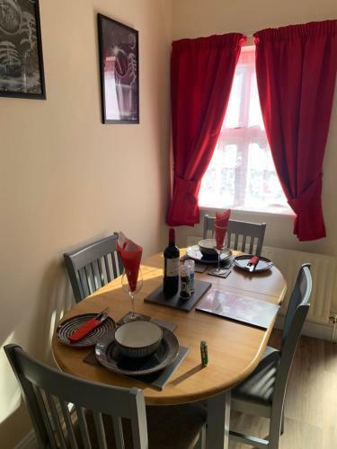 Apartamento Mayfield House Holiday Home