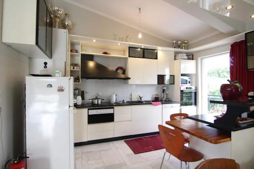 Apartamento Sea Side Villa Alexandra