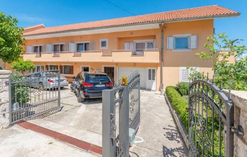 Apartamento ?u?ini Dvori