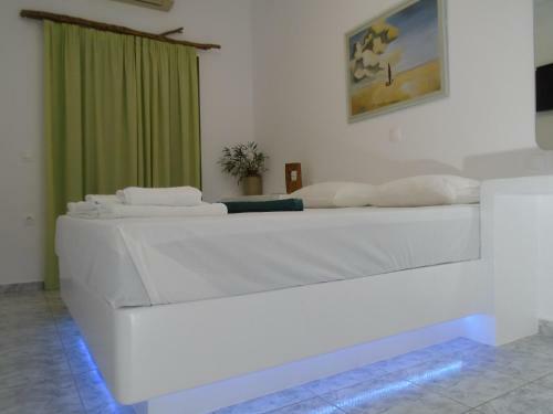 Leros Eleonas Apartments