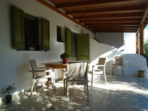 Leros Eleonas Apartments