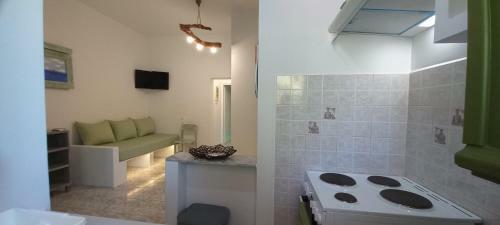 Leros Eleonas Apartments