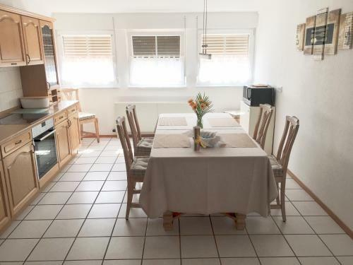 Apartamento Ferienwohnung Am Heinzenhang