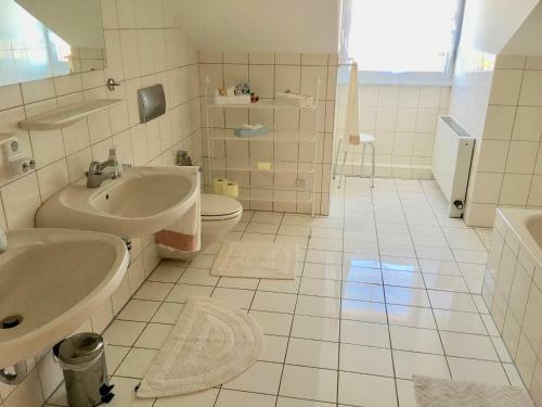 Apartamento Ferienwohnung Am Heinzenhang
