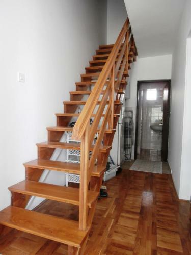 Apartamentos Vrsi, Sunny House For 10