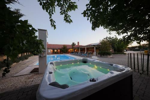 Hostal Pequena Perla Rooms