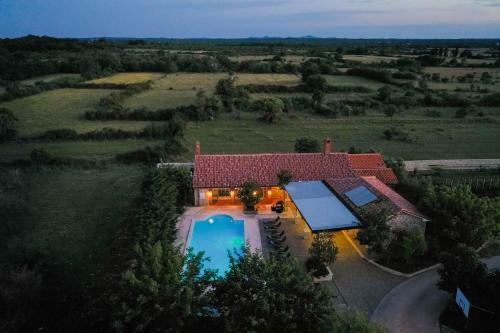 Hostal Pequena Perla Rooms
