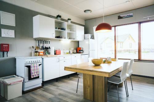Kleifar: Ocean View Apartment