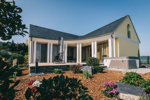 Villa Georgina