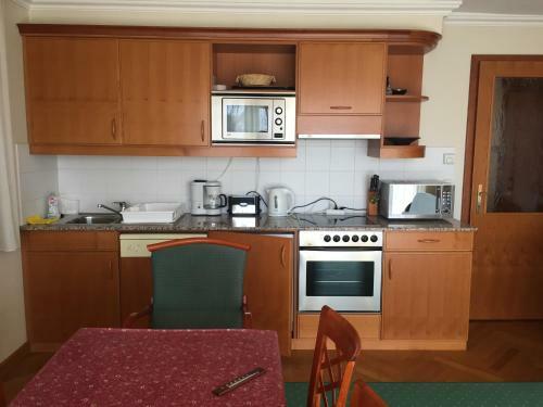 2 F?s Apartman Badacsonytomajon