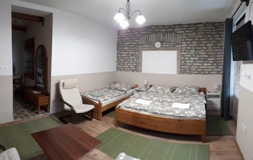 Centrum- Apartmanok, Apartman Baja