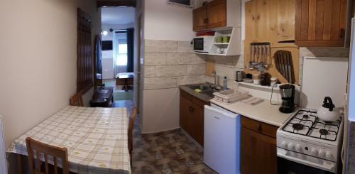 Centrum- Apartmanok, Apartman Baja