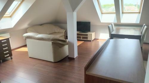 Belv�rosi T�th Apartman