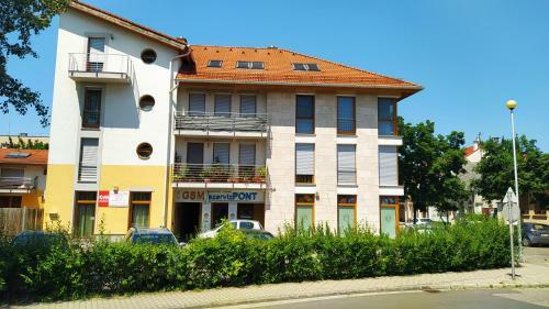 Belv�rosi T�th Apartman