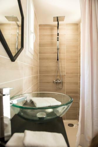 Hostal Les Suites Du 17