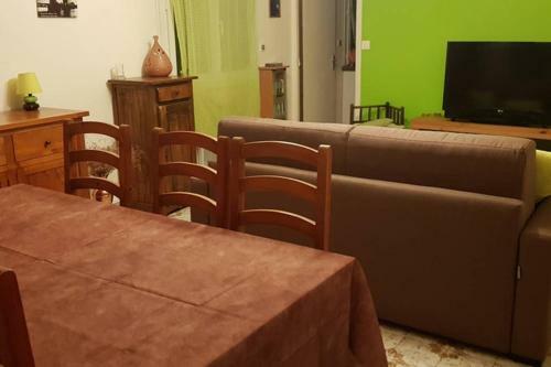 Apartamento Un Charmant Logement