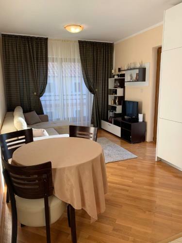 Lastochka.mne Apartments