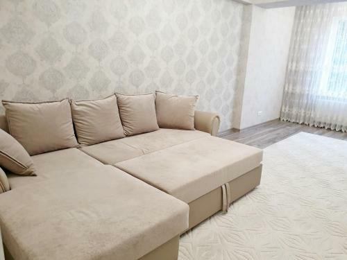 Center Apartment On Albisoara Street