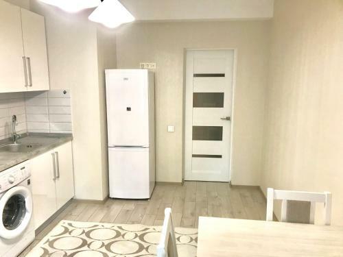 Center Apartment On Albisoara Street