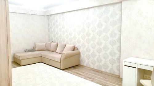 Center Apartment On Albisoara Street