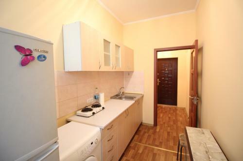 Pedestrian Zone Apartment Near Cathedral Park!
