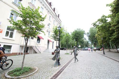 Pedestrian Zone Apartment Near Cathedral Park!