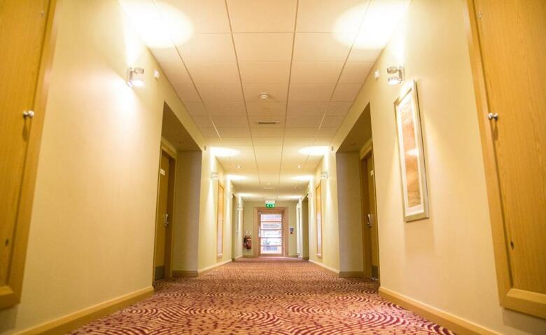 Curran Court Hotel