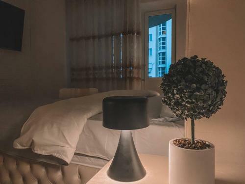 Magic Apartment