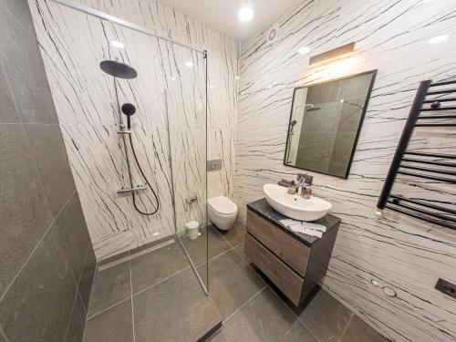 Avenue Boutique Apartments 2
