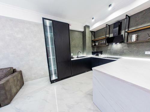 Avenue Boutique Apartments