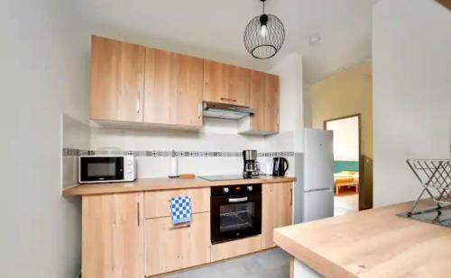 Apartamente ?ic ?i Spa?ioase Cu Parcare