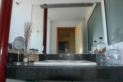 Hauzify I Villa Del Castell