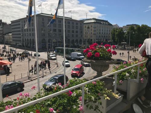 Senate Hotel