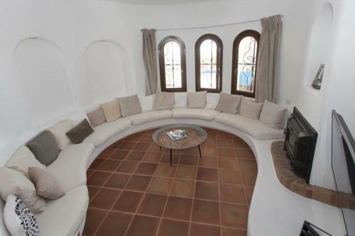 Villa Lola