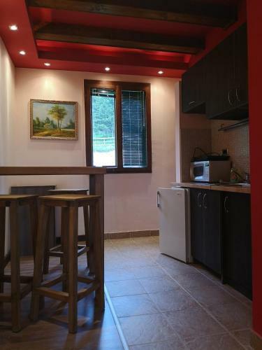 Hostal Razvr?je Co