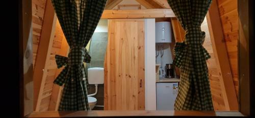 Hostal Razvr?je Co