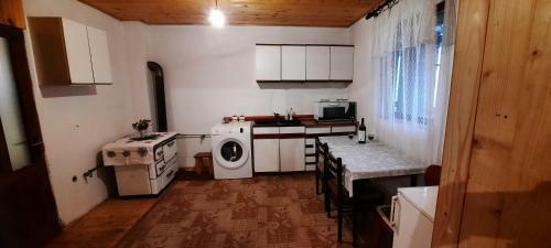 Entire Holiday Home Jovanita