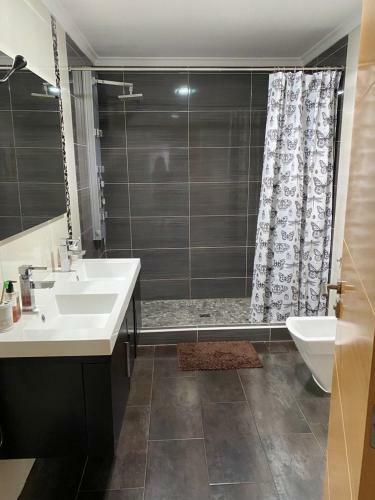 Apartamento Willa Garden In Brutal Design Style Esch-sur-s�re