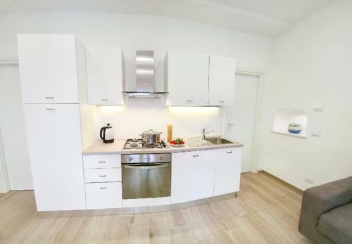 Four White Apartments