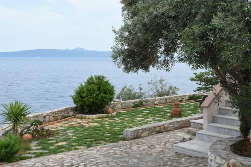 Apartamento Artemis, Apt With Stunning View!