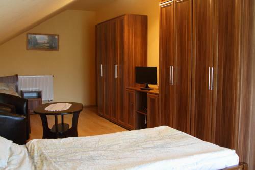 Hostal Viktor Vend�gh�z �s Apartmanh�z