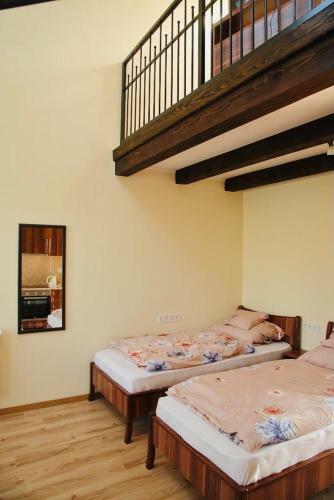Hostal Viktor Vend�gh�z �s Apartmanh�z