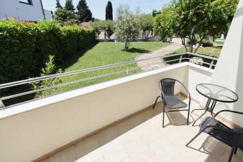 Hostal Villa Lion Zambratija