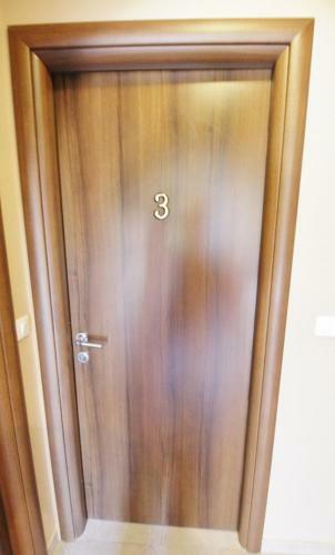 Hostal Villa Lion Zambratija