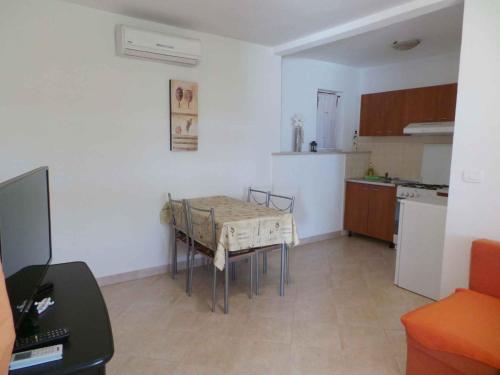 Apartments In Zambratija/istrien 35413