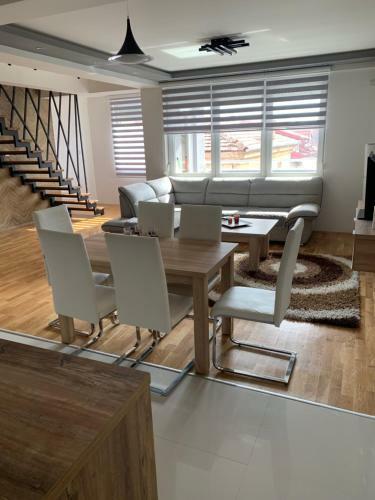 Apartamento Luxury Duplex In Heart Of Bitola