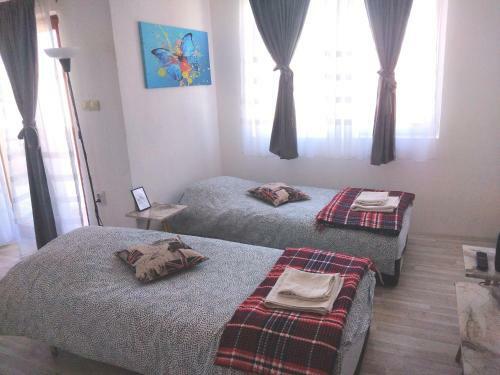 Happiness Apartment Center