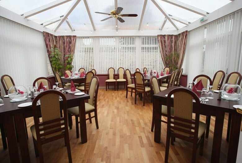 Sunninghill Hotel